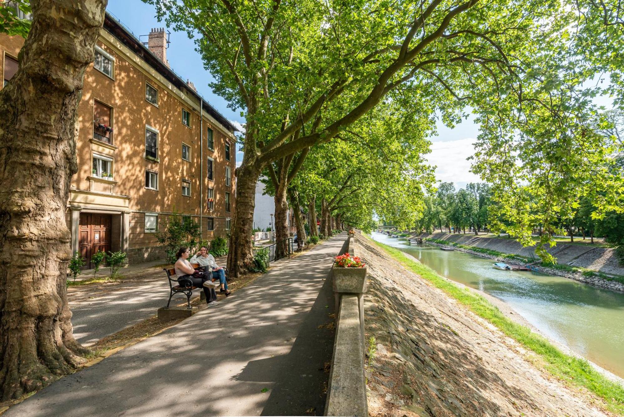 Riverside Apartment No2 Esztergom Exterior foto